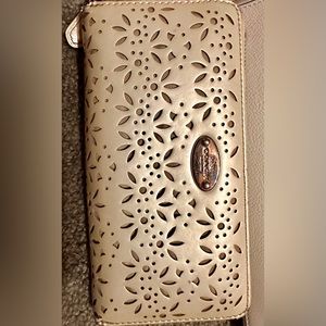 Coach Eyelet Leather Accordion Zip Around Wallet 53331 White Pearl